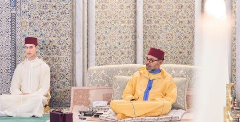 أمير المؤمنين يترأس بالقصر الملكي بالرباط حفلا دينيا إحياء لليلة المولد النبوي الشريف