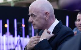 Altı Avrupa futbol derneği FIFA başkanı Gianni Infantino'ya desteklerini çekti