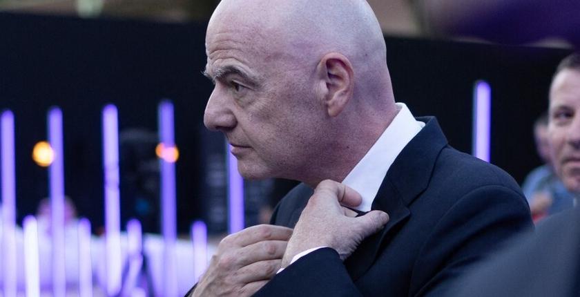 שש התאחדויות כדורגל אירופיות מסירות את תמיכתן לנשיא פיפ"א ג'יאני אינפנטינו