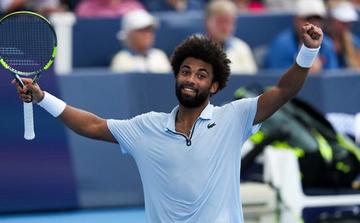 Arthur Fils frappe un grand coup à Cincinnati et s’offre son premier Masters 1000