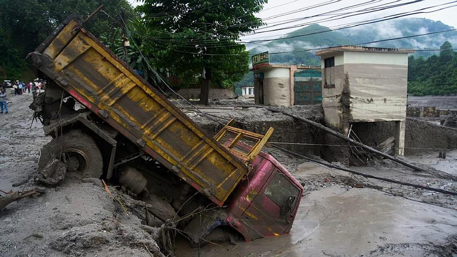 Nepal: Glacial Disaster Death Toll Rises to At Least 472
