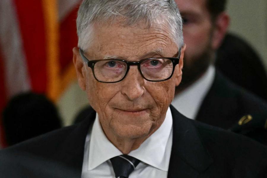 Inteligência artificial: Bill Gates pede empregos reservados para humanos e nova regulação
