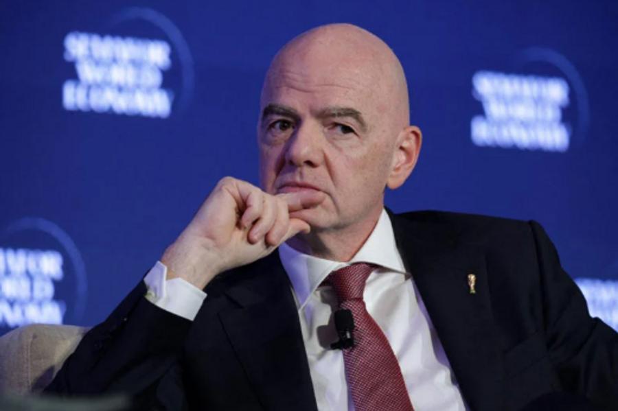 Infantino faces growing pressure as fifa leadership loses its untouchable image