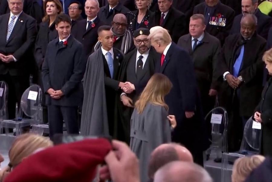 Trump ⵢⴻⵙⵎⴻⴽⵜⴰⴷ ⵍⵎⴻⵖⵔⴻⴱ ⴷ ⴰⵎⵛⵉⵡⴻⵕ ⴰⴳⴻⵊⴷⴰⵏ ⵏ ⵜⵖⴻⵍⵍⵉⵙⵜ ⵏ ⵢⵉⵡⵓⵏⴰⴽ ⵢⴻⴷⴷⵓⴽⴽⵍⴻⵏ ⴷⴻⴳ ⵓⵙⴷⵓⴽⴽⴻⵍ ⴰⵎⵏⴰⴹⴰⵏ