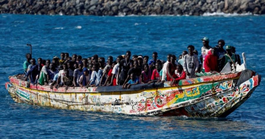 Dakhla: Royal Navy intercepts a boat with 201 irregular migration candidates