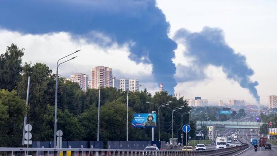 Moscow targeted by 600 drones as Russia and Ukraine exchange deadly strikes