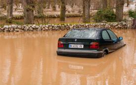 Spain floods kill two women and injure two babies in Castile and León