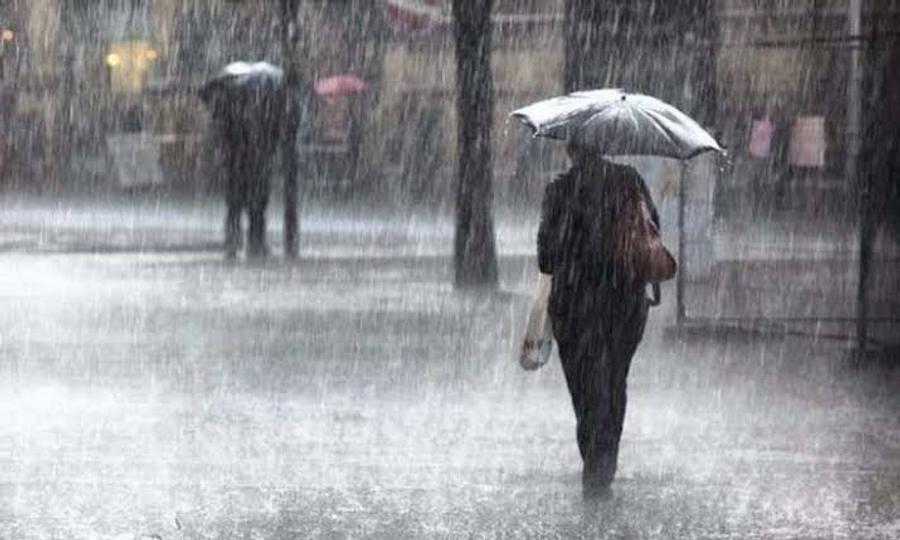 نشرة إنذارية.. زخات رعدية مصحوبة بالبرد مرتقبة