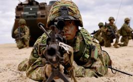Fabricante de drones alemã Helsing busca parceria militar japonesa com apoio da Rakuten