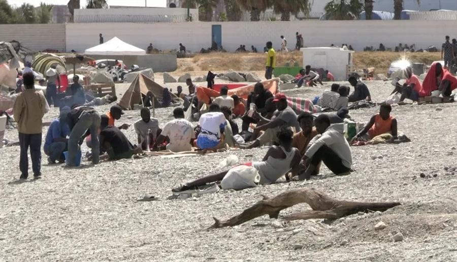 قضاة إسبان يعارضون "الرفض الجماعي" لطلبات لجوء المهاجرين في سبتة