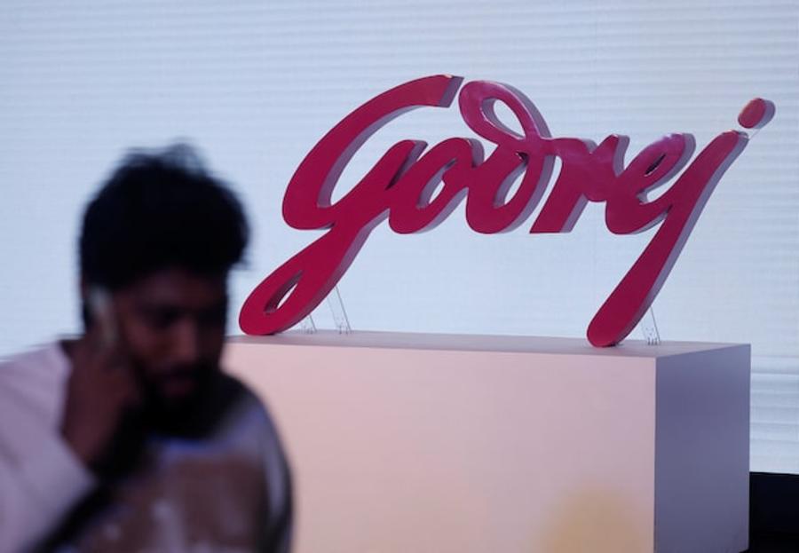 Godrej Consumer在印度和海外市场推动销售，实现两位数的利润增长