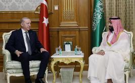 Suudi Arabistan, Pakistan ve Türkiye, bölgesel güvenlik gerginlikleri ortasında ortak savunma anlaşması imzaladı