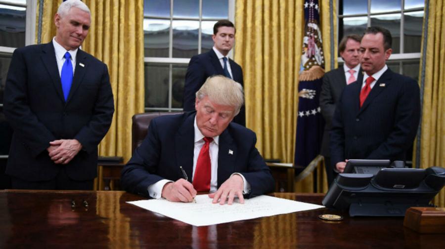 Trump signs executive order targeting birth tourism in the United States