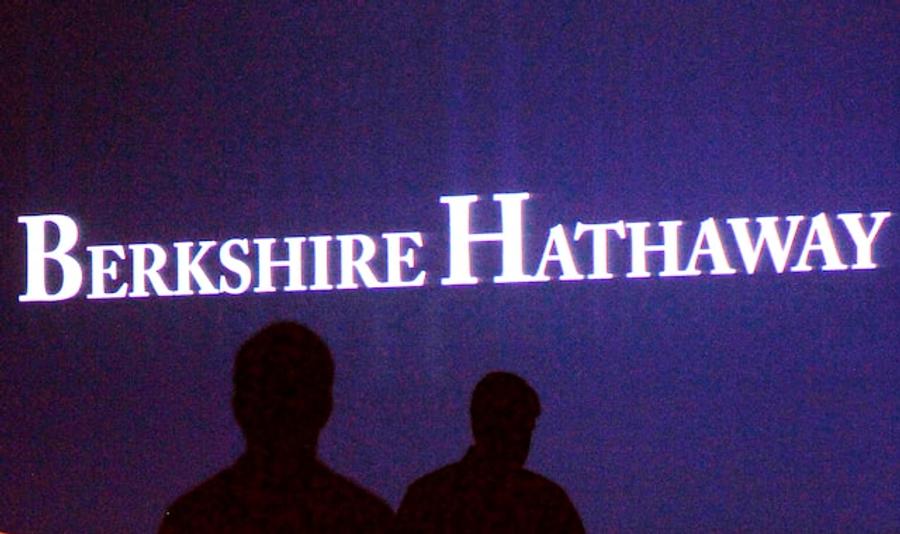 Berkshire Hathaway rapporte hogere operationele winst en hervat aandeleninkoop