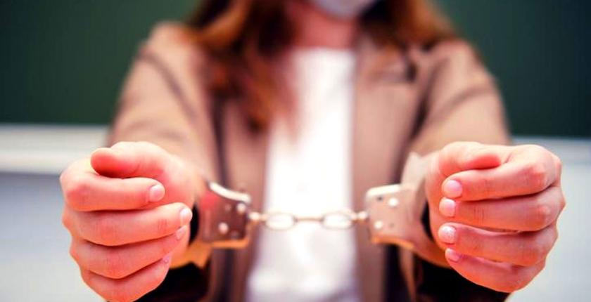 اتهامات كيدية تقود مرشحة للهجرة إلى التحقيق بالعرائش
