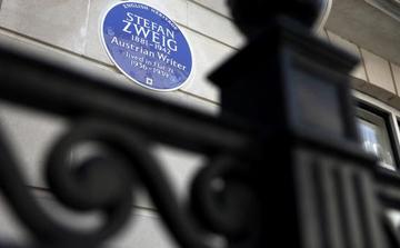 London honours Stefan Zweig 90 years after the Austrian writer’s exile