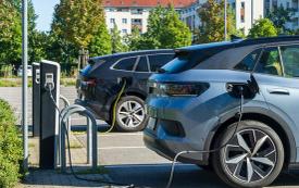 France introduces new energy-efficiency incentive for used electric cars