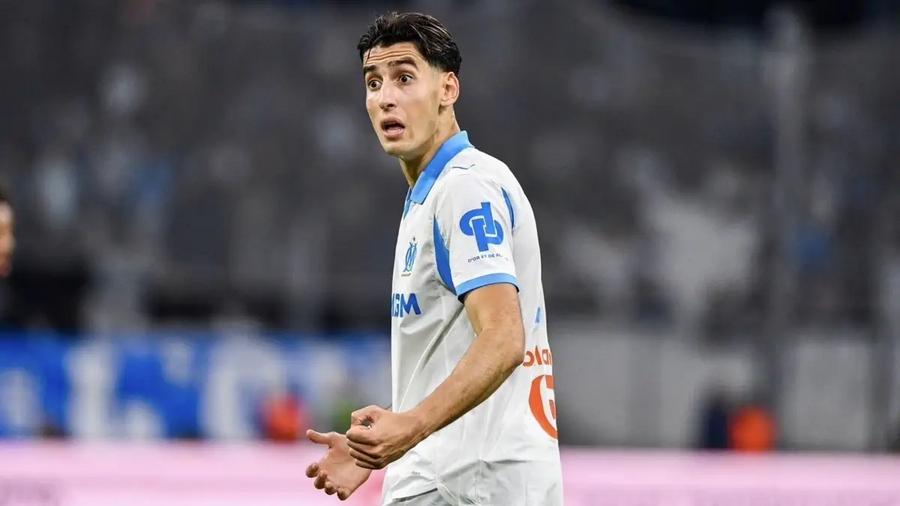 Mercato : Nayef Aguerd passe sa visite médicale avant son retour à la Real Sociedad