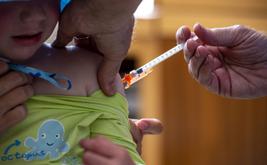 États-Unis : Trump veut revoir le calendrier vaccinal des enfants