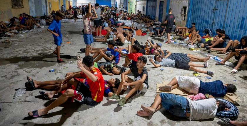 وهبي: إسبانيا ترفض إعادة القاصرين إلى المغرب