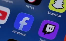 Poll shows broad U.S. support for tighter social media regulation