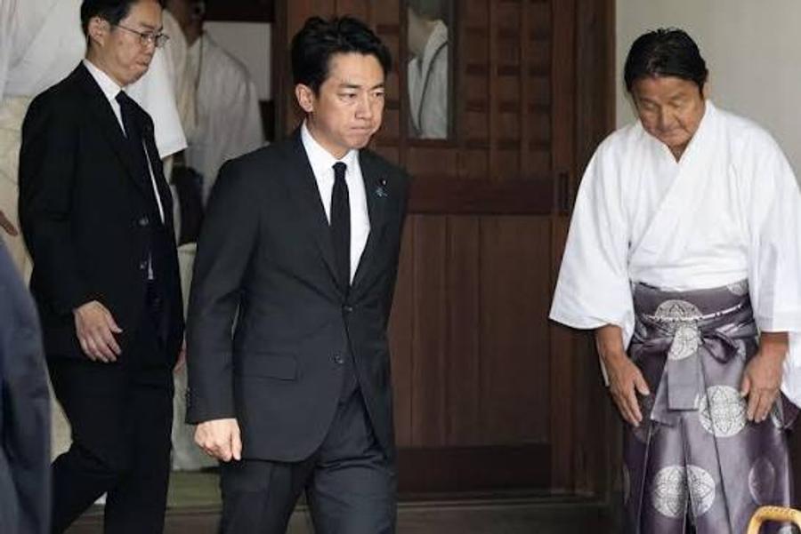 中国和韩国谴责日本部长参拜靖国神社