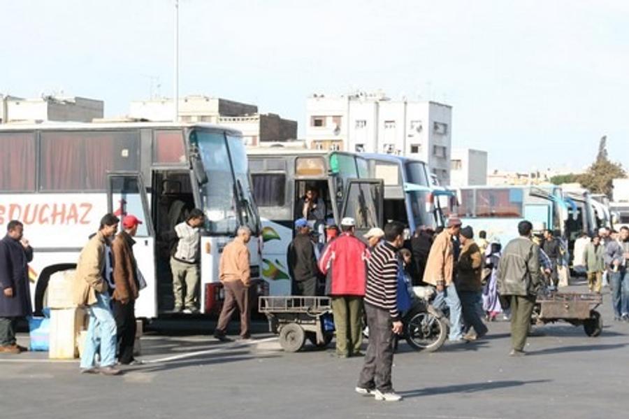 حماة المستهلك: الاكتظاظ في حافلات المسافرين يهدد الأرواح ولا يبرره الربح