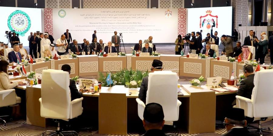 المغرب يجدد دعمه لفلسطين ويحذر من تصعيد القدس