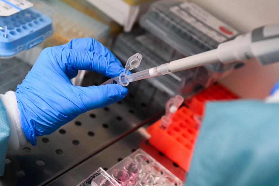 La Russie accélère ses recherches sur des vaccins personnalisés contre plusieurs cancers