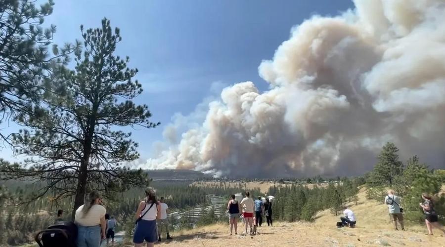 États-Unis : les incendies ravagent Spokane, plus de 65 000 personnes évacuées