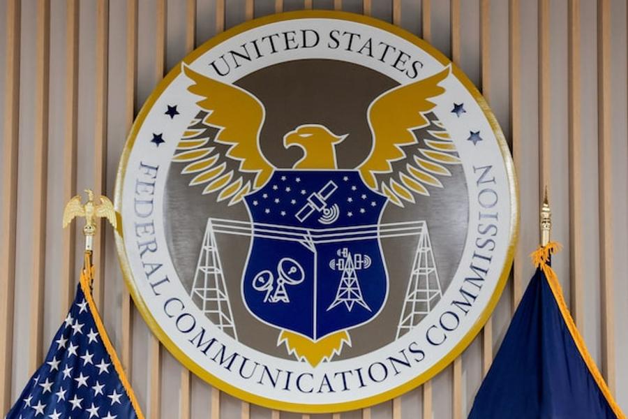 FCC removes local TV ownership cap, opening door to media consolidation