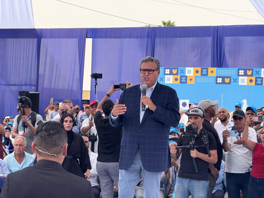 أخنوش من تيفلت: الجفاف فرض استيراد الأغنام وندين “تسييس” دعم المواشي