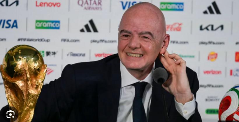 "فيفا" يتهم الاتحاد الأوروبي لكرة القدم بـتشويه سمعة مسؤوليه