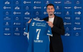 نجم أرسنال يجاور بونو في الهلال السعودي