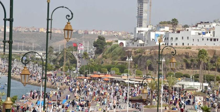 أبي رقراق لا ينام.. هكذا يعيش كورنيش الرباط ليالي الصيف