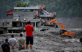 Crue dans l'Himalaya: le bilan s’élève à 1.318 morts et plus de 5.600 disparus