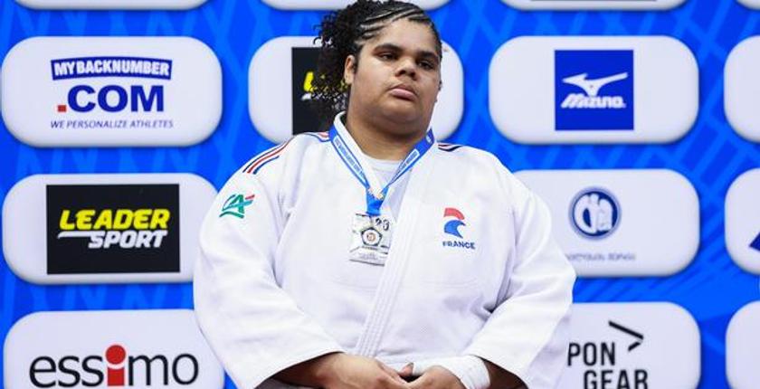 Judo : Léa Fontaine dénonce les attaques sur son physique après son sacre à Lausanne
