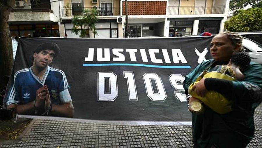 Procès Maradona : des experts estiment que la star n’aurait jamais dû être soignée à domicile