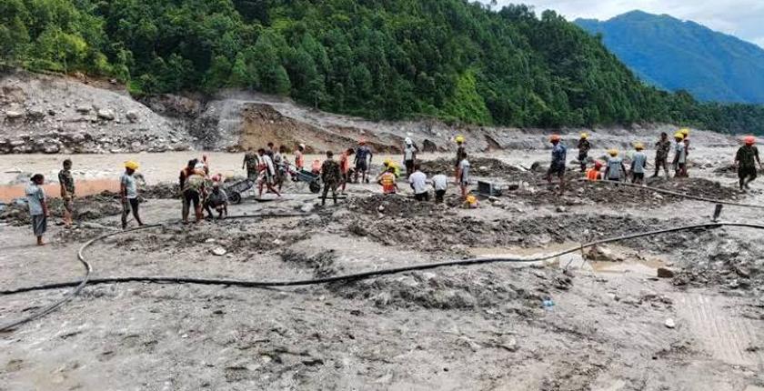 Nepal: Sel felaketinde ölü sayısı 1.225'e, kayıp sayısı ise 4.800'e ulaştı