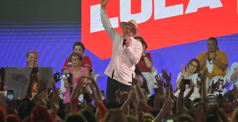 Brasil: Lula alcanzado por Flavio Bolsonaro a medida que se acerca la presidencial