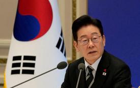 South Korean president proposes three-point plan for peaceful coexistence with North Korea