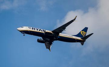 Ryanair alerta que altos preços do petróleo podem levar alguns concorrentes ao limite neste inverno