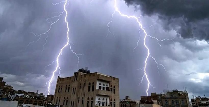 "الأرصاد الجوية” تحذر من مجاري الأودية والمناطق المنخفضة