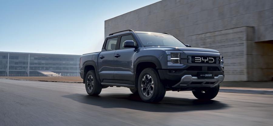 BYD Shark : le pick-up hybride rechargeable de 436 ch débarque en Europe