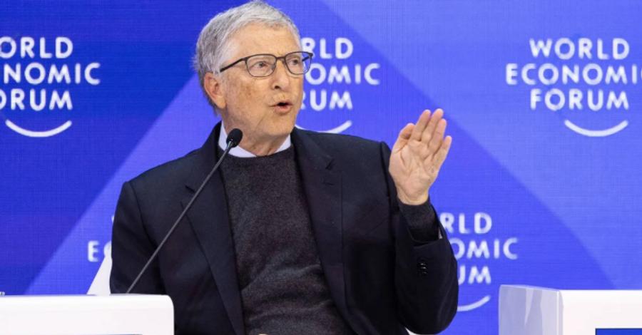 Bill Gates warns of AI impact on jobs and cybersecurity