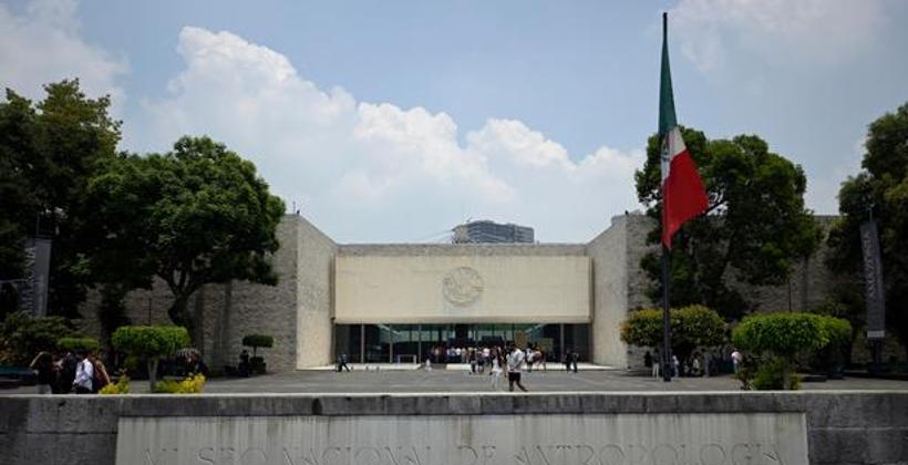 O México expõe o Codex Azcatitlan, um manuscrito histórico preservado na França