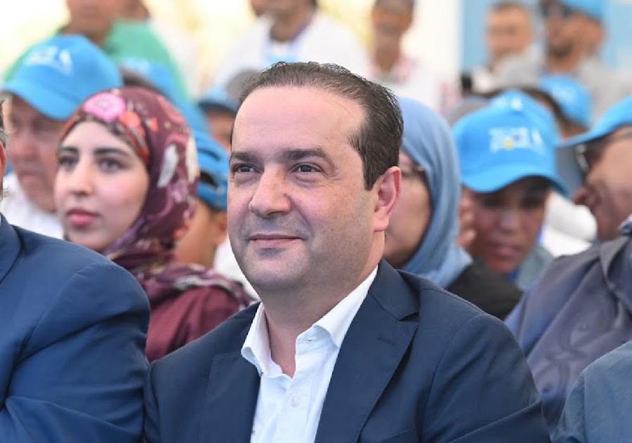 شوكي يلجأ إلى القضاء ضد مروجي "ادعاءات تمس سمعته"