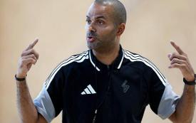 Tony Parker fait ses débuts comme entraîneur de l’Asvel avec un duel face à son frère