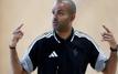 Tony Parker fait ses débuts comme entraîneur de l’Asvel avec un duel face à son frère