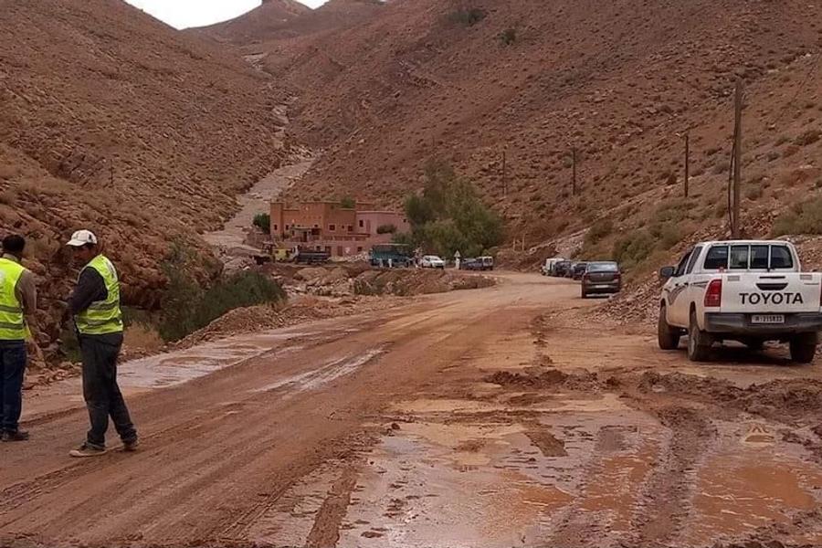 تنغير ترفع درجة الحذر تحسبا لتساقطات رعدية وسيول مفاجئة